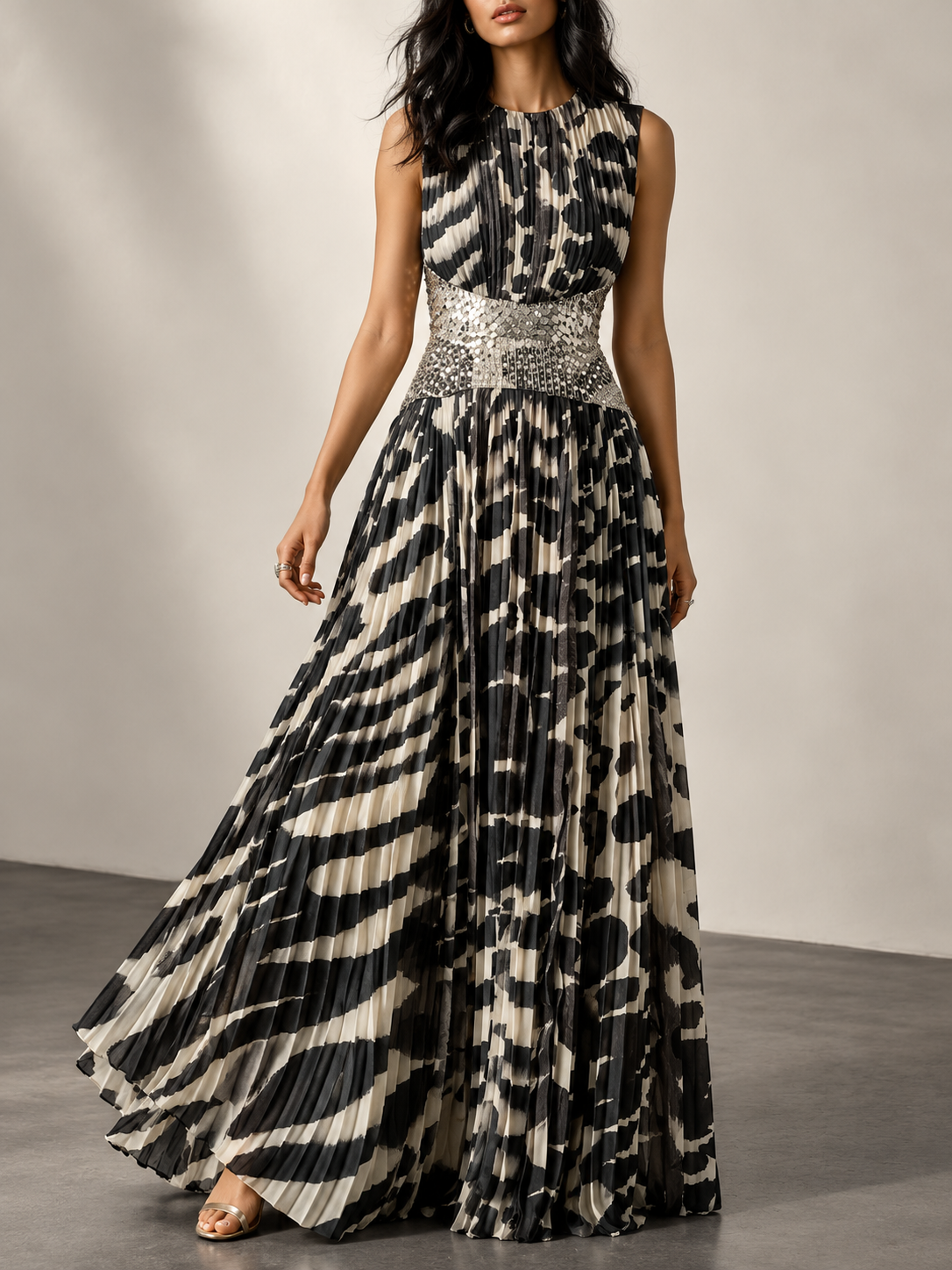 Black White Animal Print Pleated Maxi Dress